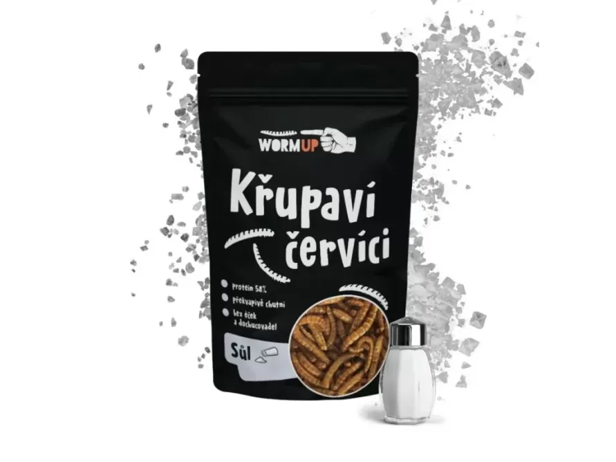 Křupaví červíci se solí